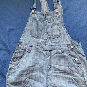 TNA shortalls